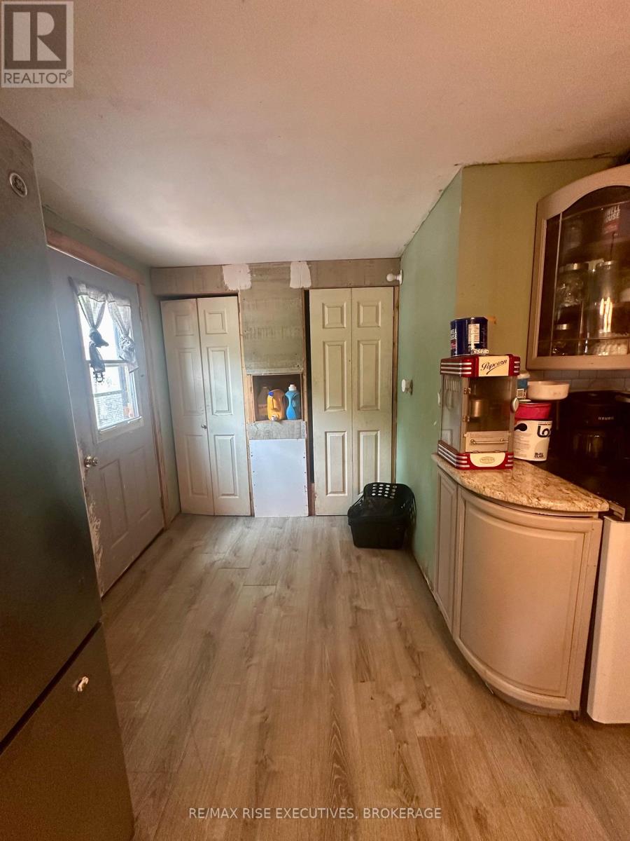 Photo 13 of 139 Green Street, Deseronto ON