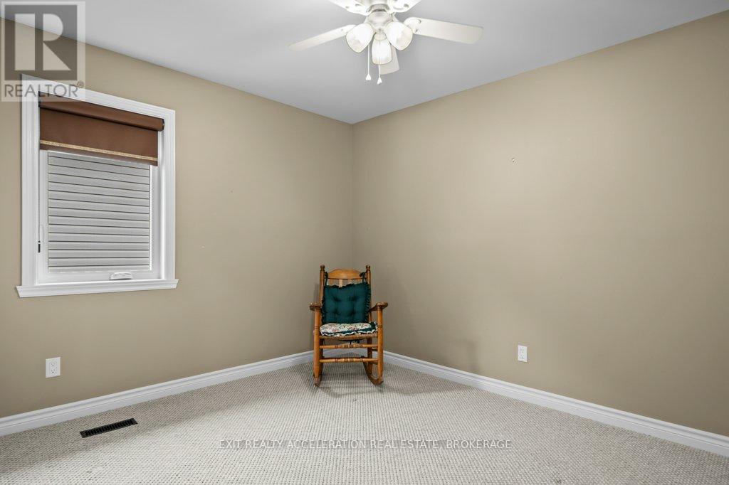 Photo 33 of 71 Mccabe Street, Greater Napanee ON