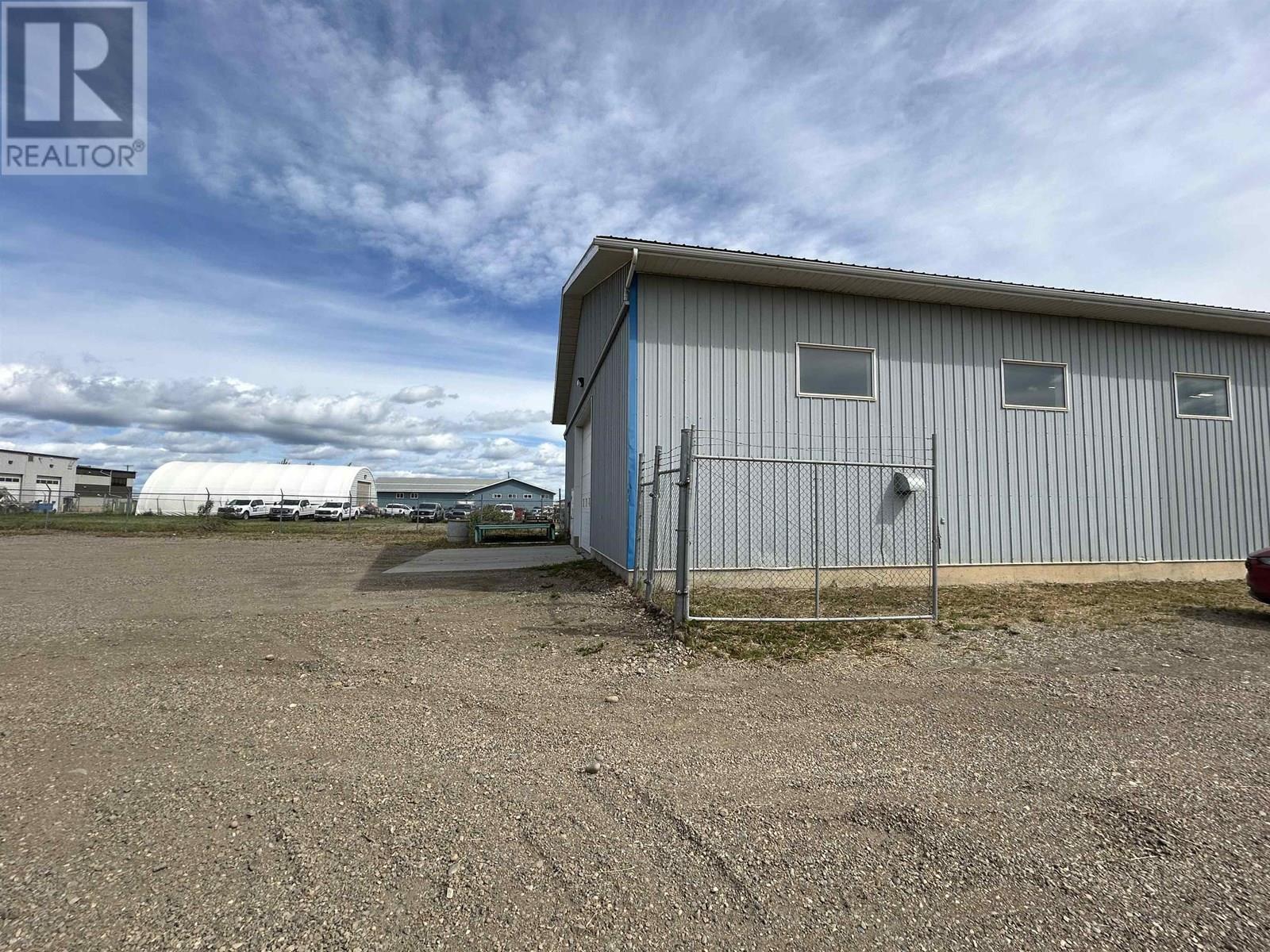 Photo 5 of 8916 109 Street, Fort St John BC