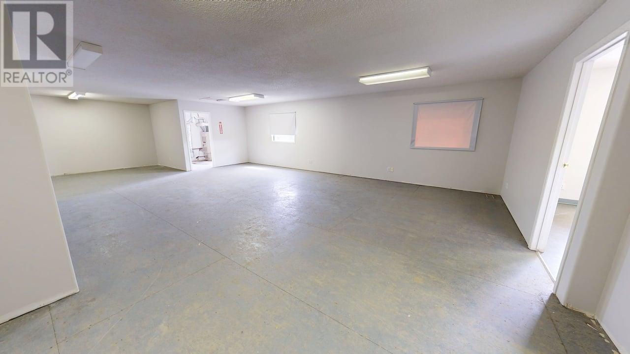Photo 8 of 8916 109 Street, Fort St John BC