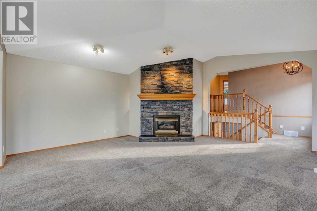 Single Family House for Sale in  Citadel Peak Mews NW Citadel Calgary 