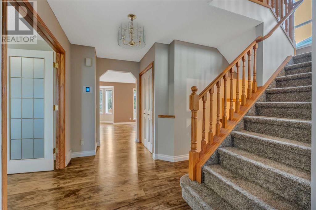 Single Family House for Sale in  Citadel Peak Mews NW Citadel Calgary 