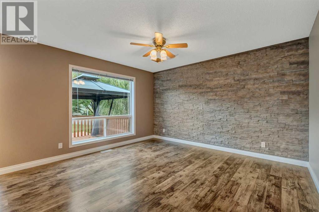 Single Family House for Sale in  Citadel Peak Mews NW Citadel Calgary 