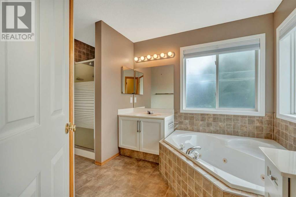 Single Family House for Sale in  Citadel Peak Mews NW Citadel Calgary 