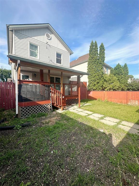 Photo 1 of 303 Boyd Avenue, Winnipeg MB