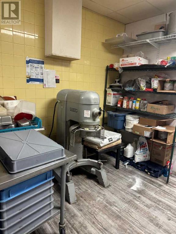 Business for Sale in  Pizza Place Falconridge Calgary 