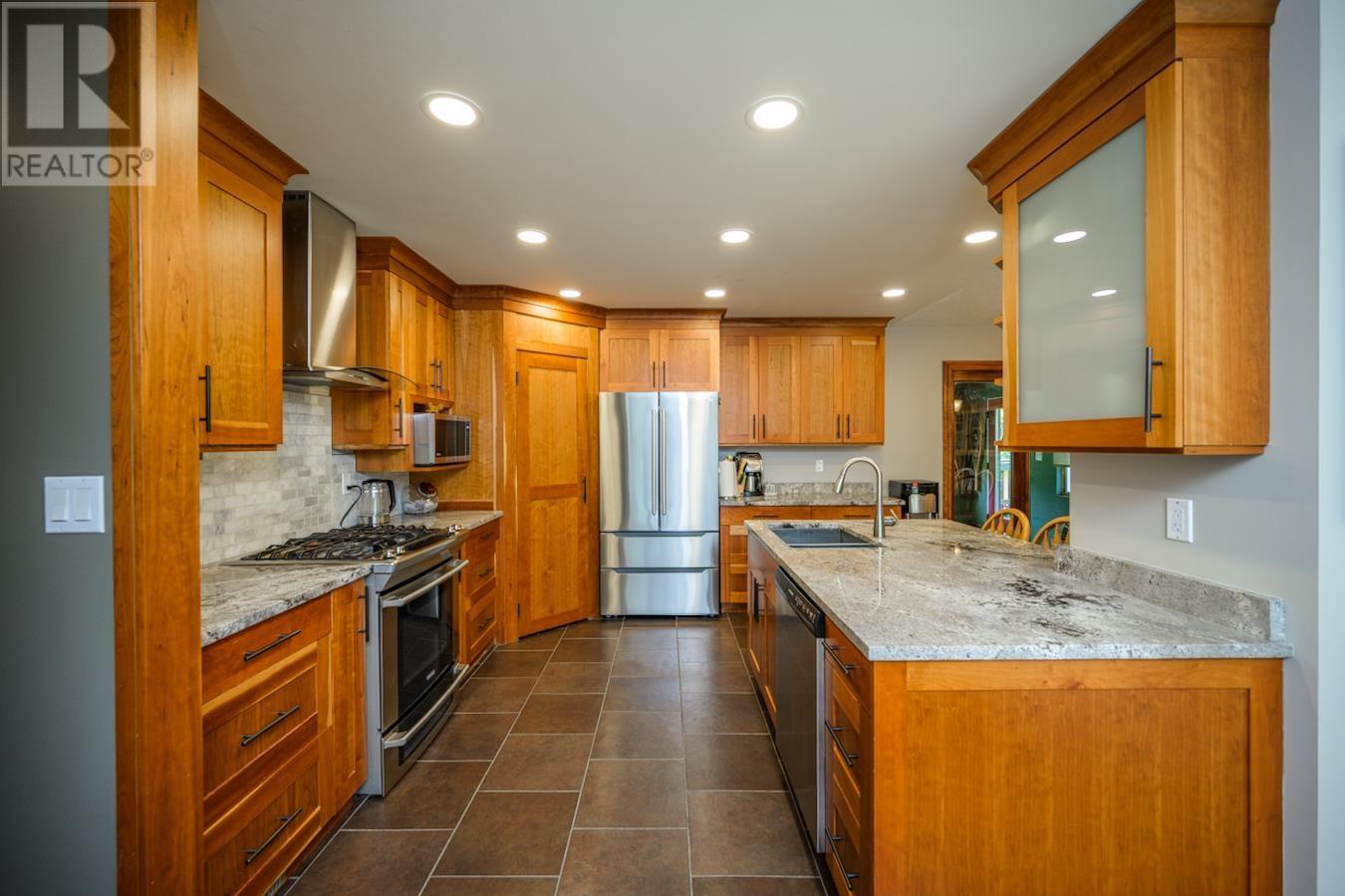 Photo 4 of 7775 Wansa Road, Prince George BC