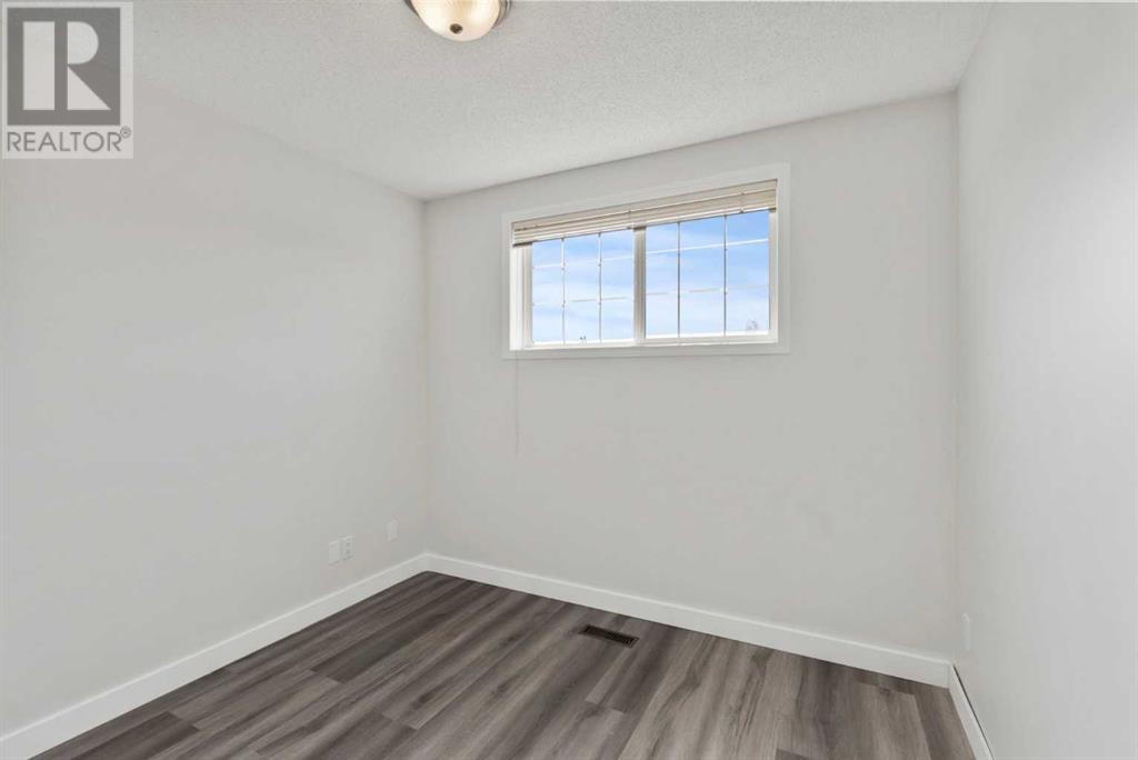 Single Family House for Sale in   Martha