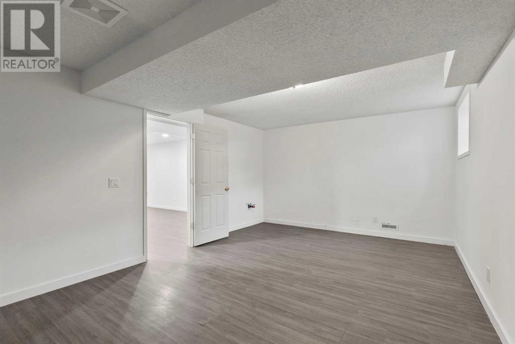 Single Family House for Sale in   Martha