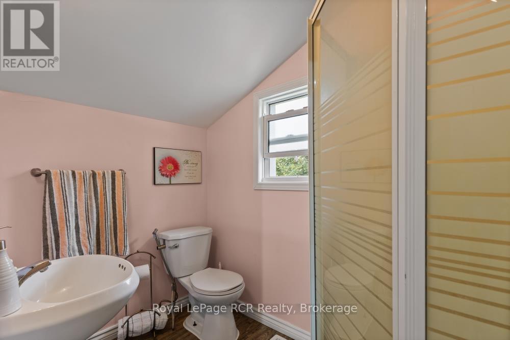Photo 10 of 45001 Lakelet Road, Howick ON