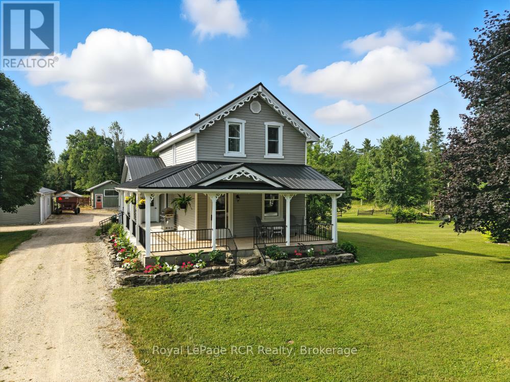 Photo 3 of 45001 Lakelet Road, Howick ON