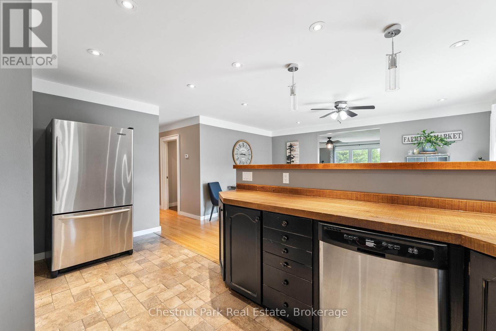 Photo 13 of 1922 141 Highway, Muskoka Lakes ON