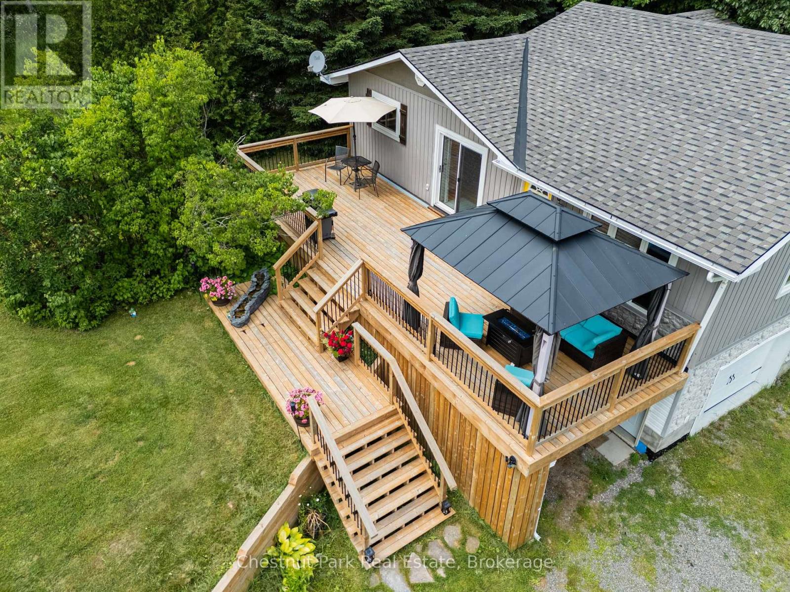 Photo 32 of 1922 141 Highway, Muskoka Lakes ON