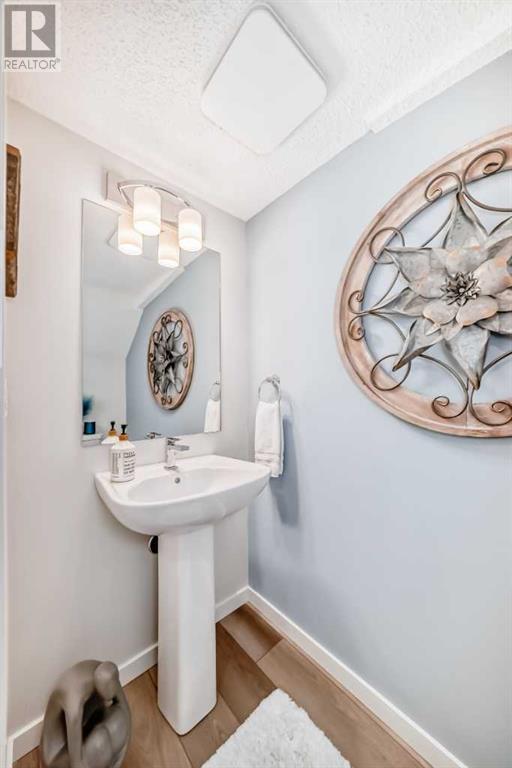 Single Family House for Sale in  Cranbrook Square SE Cranston Calgary 