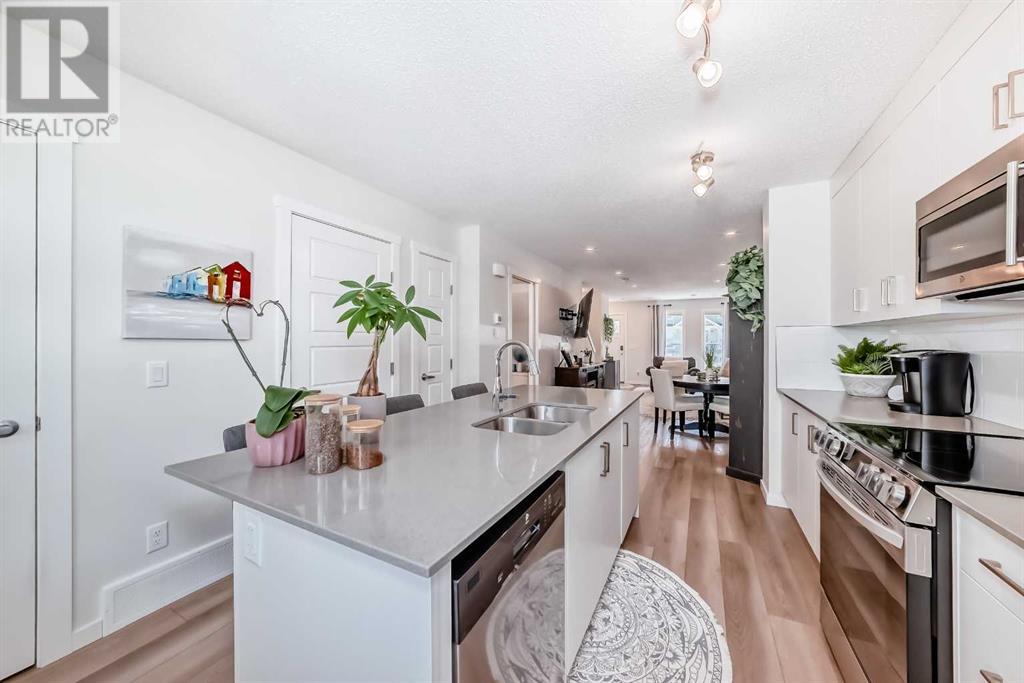 Single Family House for Sale in  Cranbrook Square SE Cranston Calgary 