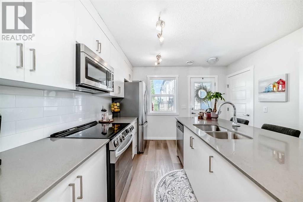 312 Cranbrook Square SE, Calgary, Alberta