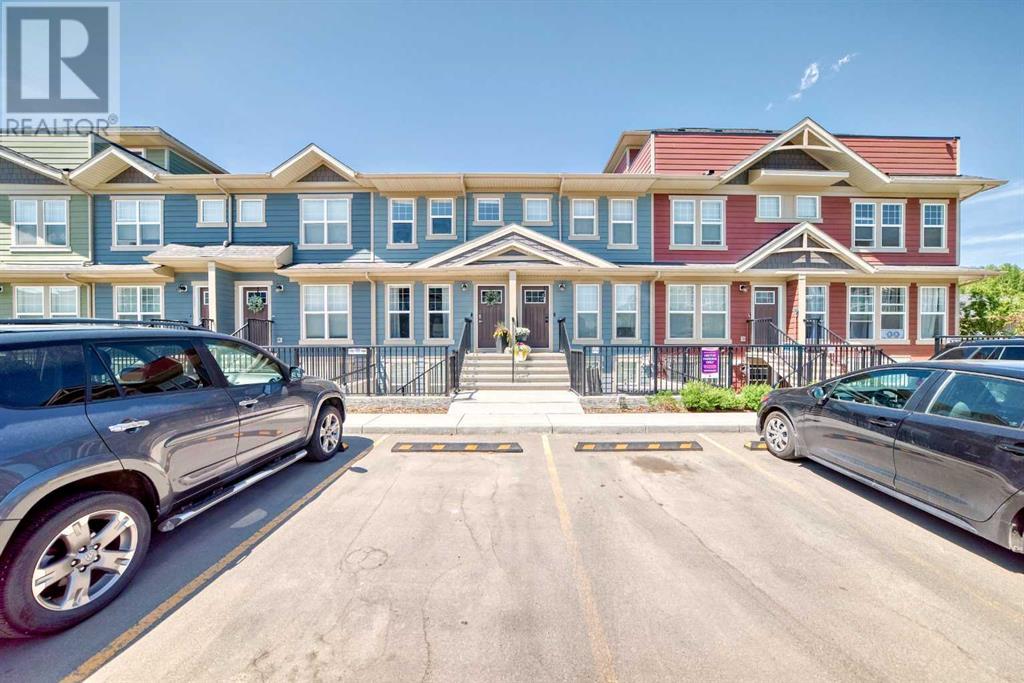 Single Family House for Sale in  Cranbrook Square SE Cranston Calgary 