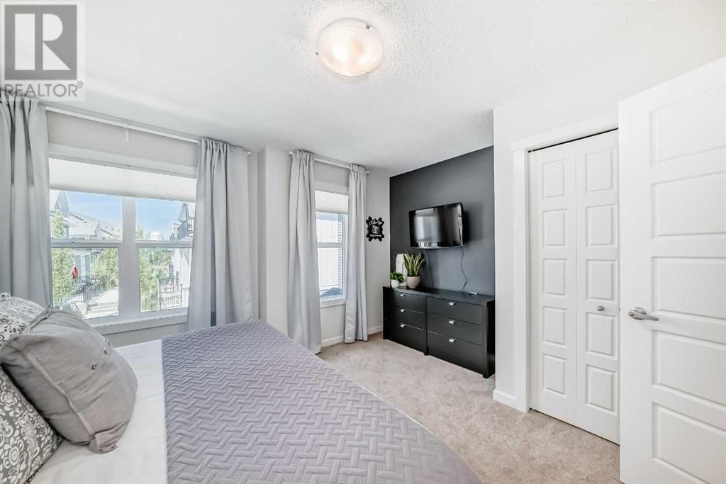Single Family House for Sale in  Cranbrook Square SE Cranston Calgary 