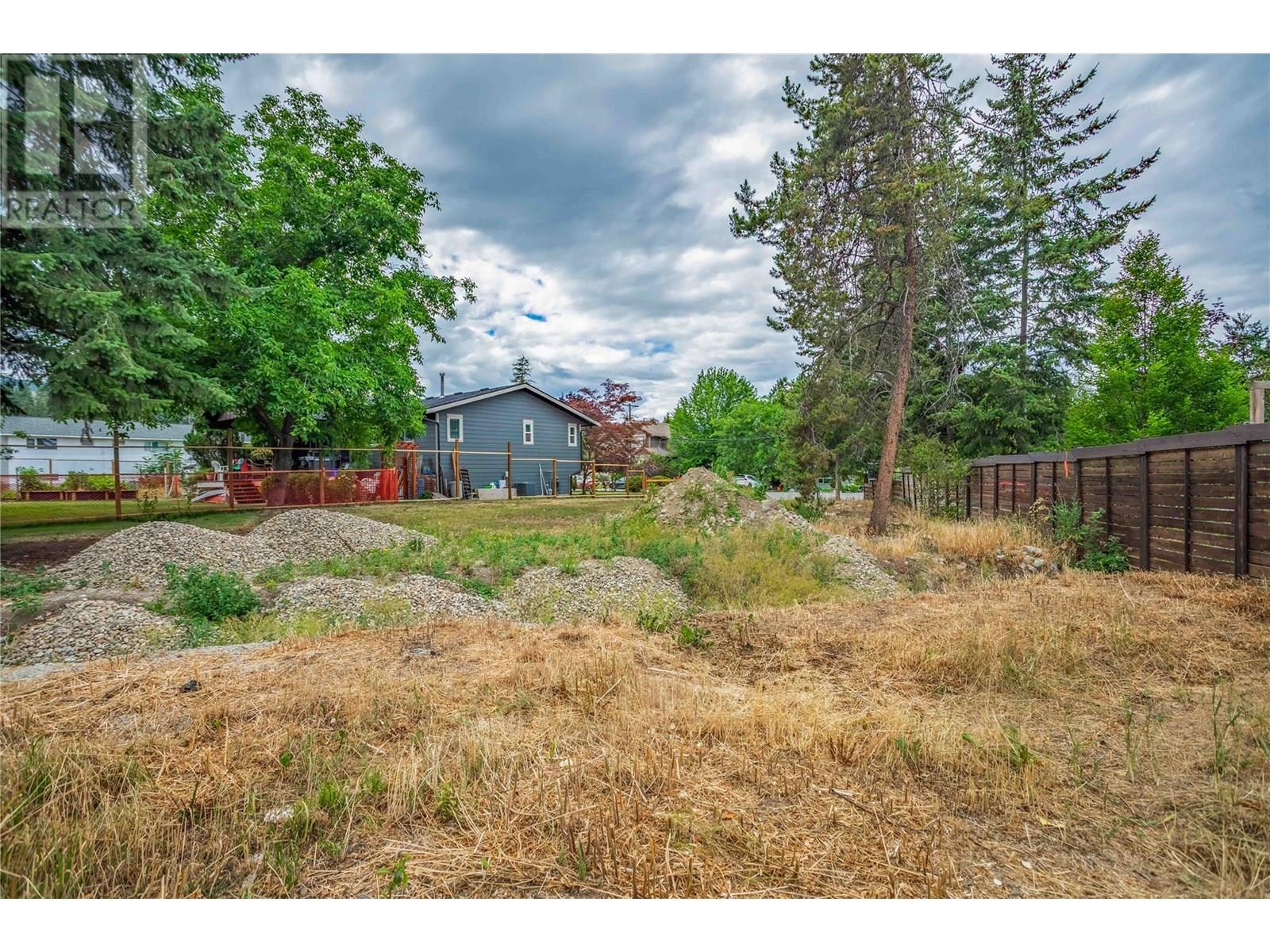  Elm Road, Kelowna