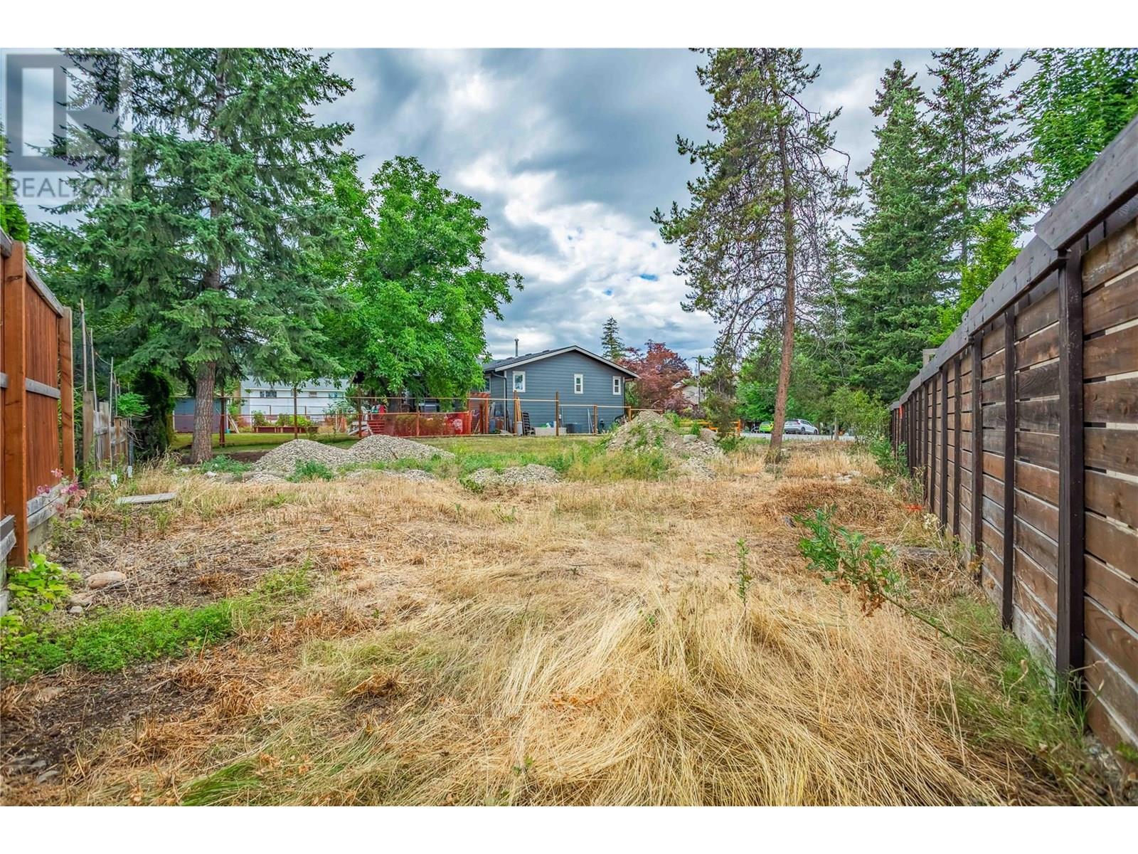  Elm Road, Kelowna