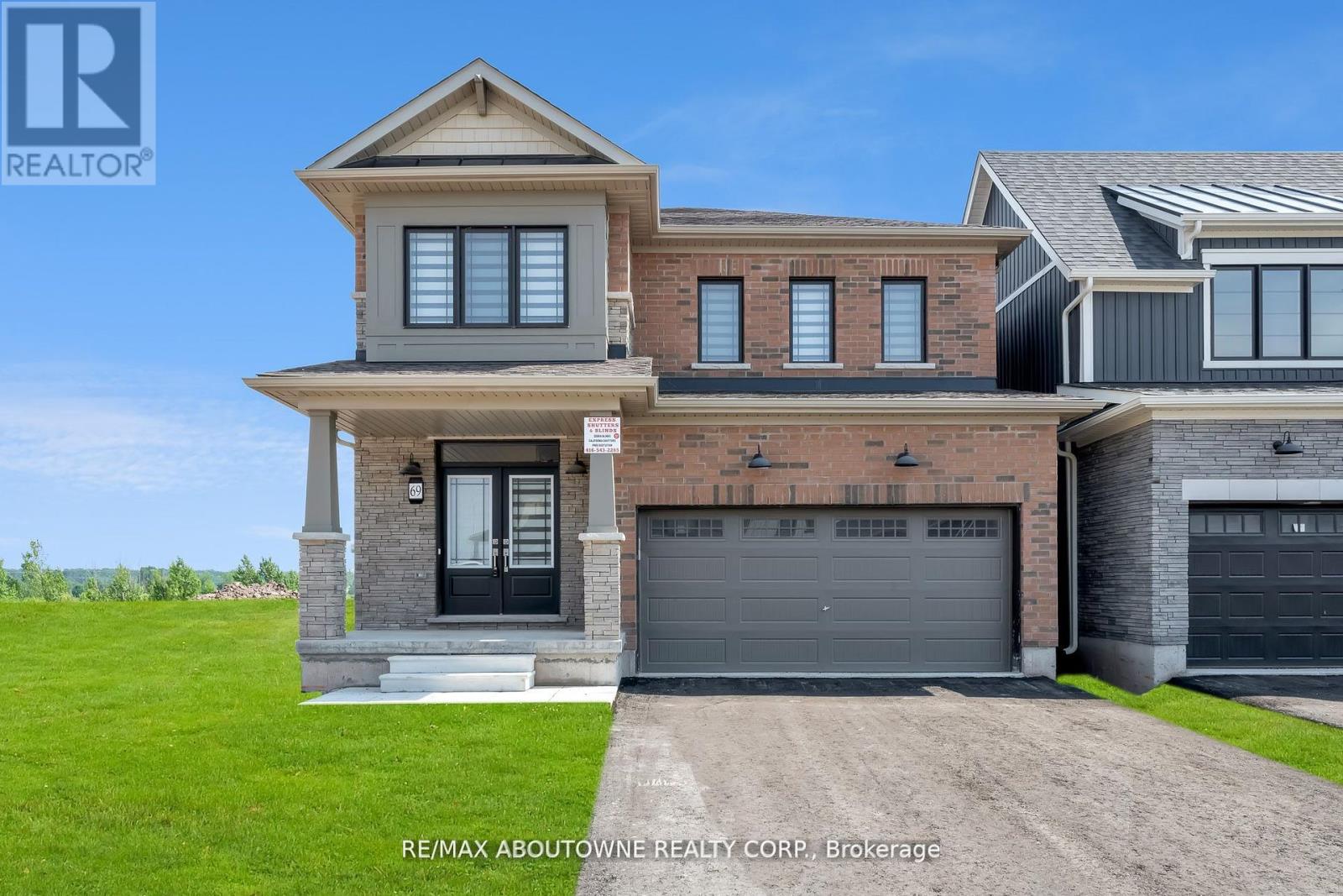 Photo 8 of 69 Starboard Crescent, Welland ON