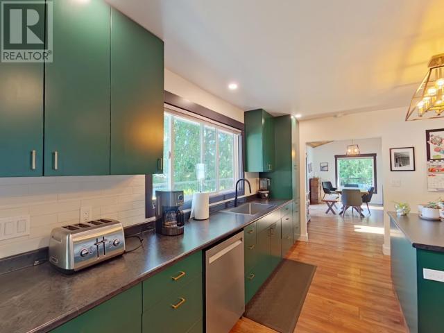 2545 SMELTER AVE, Texada Island
