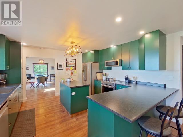 2545 SMELTER AVE, Texada Island