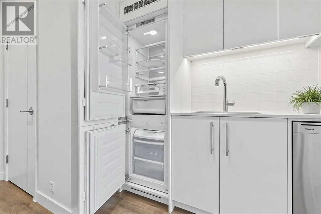 Single Family House for Sale in   Broadcast Avenue SW West Springs Calgary 