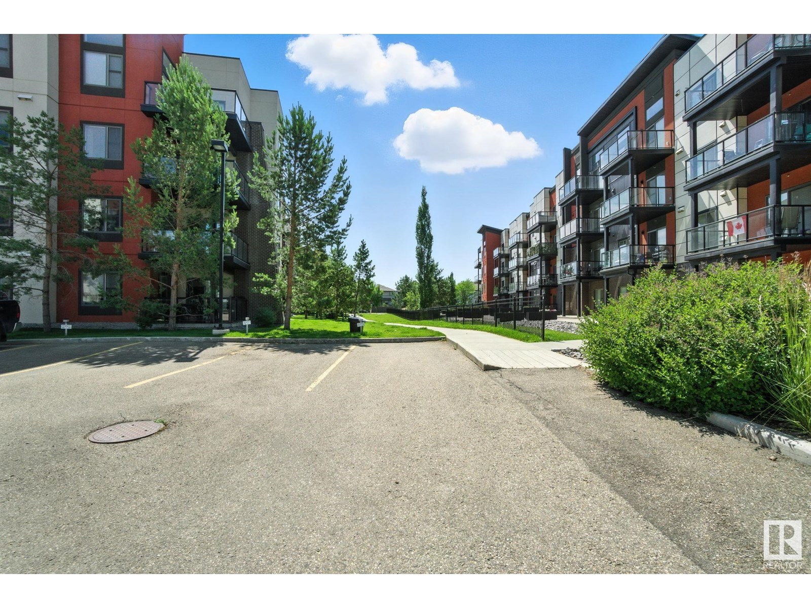 Photo 38 of 138 308 Ambleside Link Li Sw, Edmonton AB
