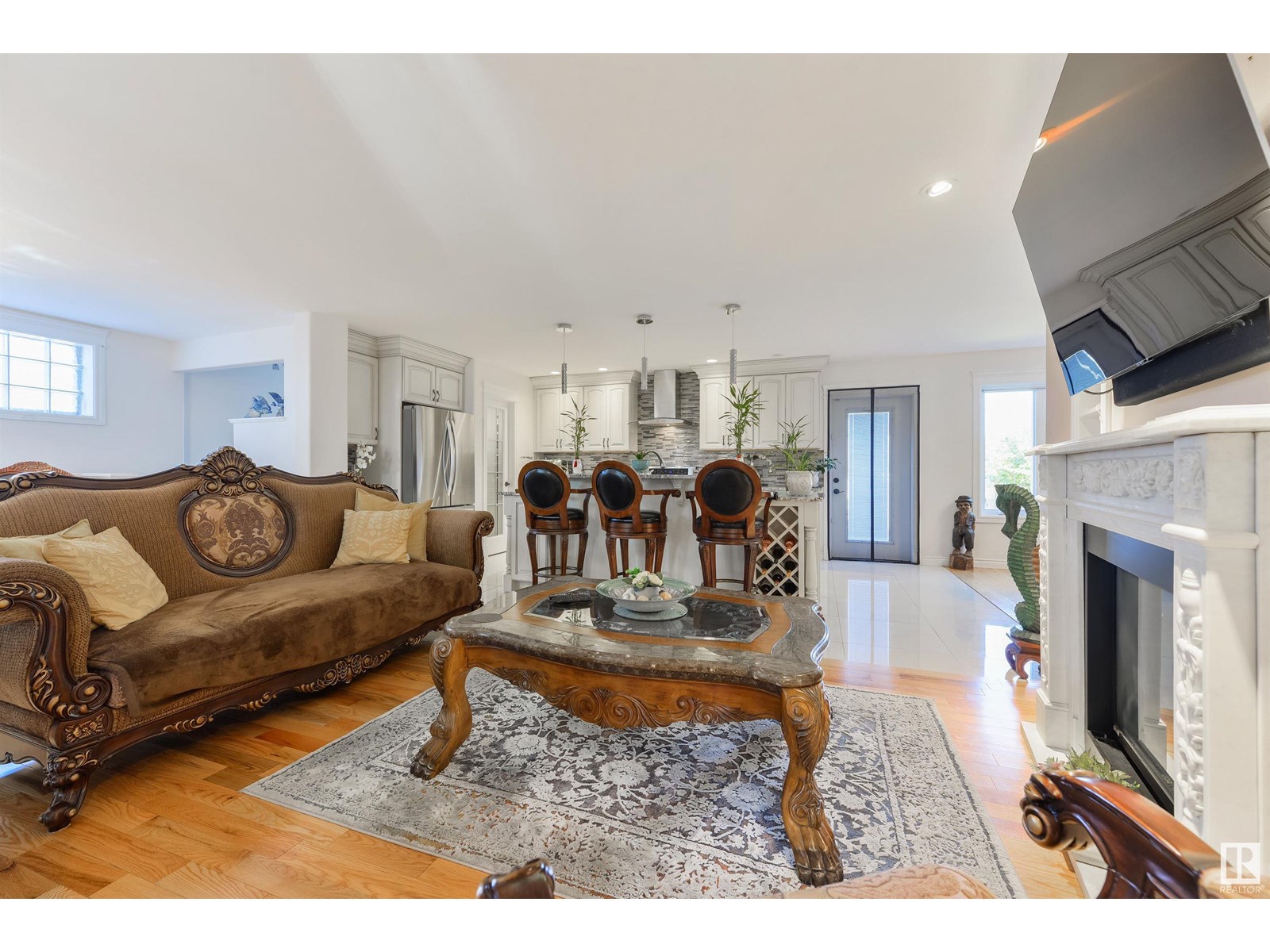 Photo 18 of 9720 65 Av Nw, Edmonton AB