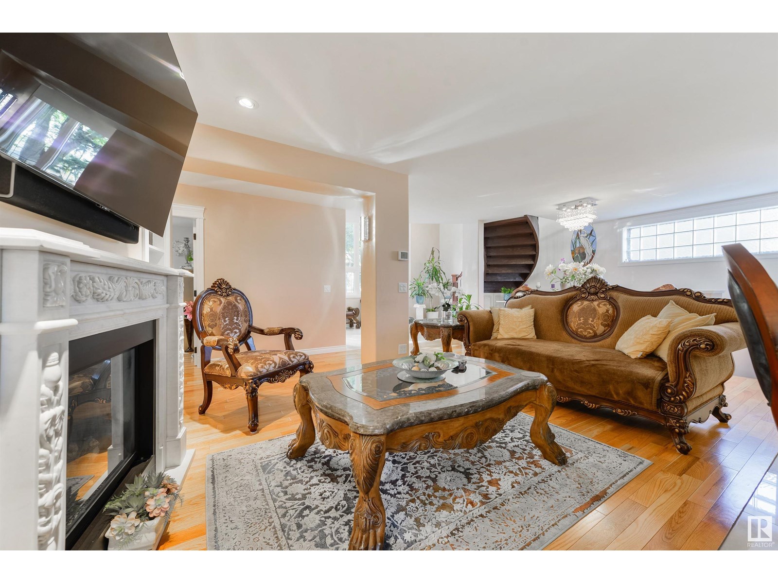 Photo 19 of 9720 65 Av Nw, Edmonton AB