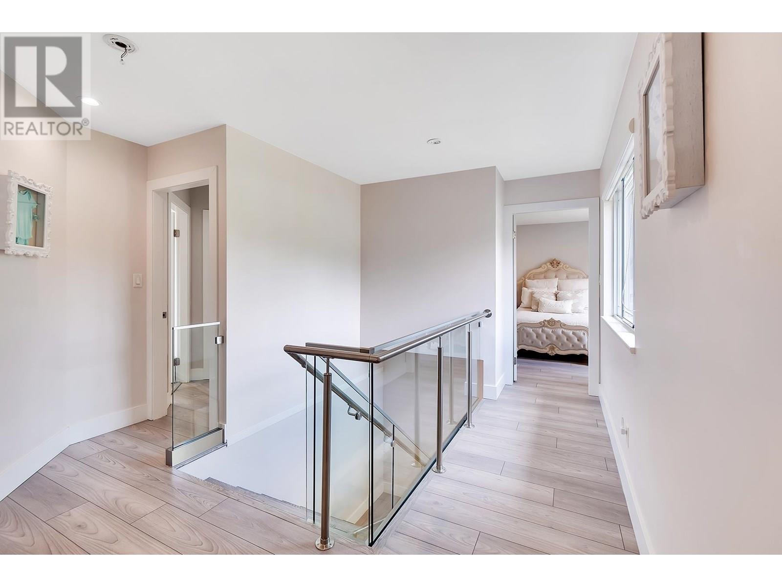 633 FIR STREET, North Vancouver