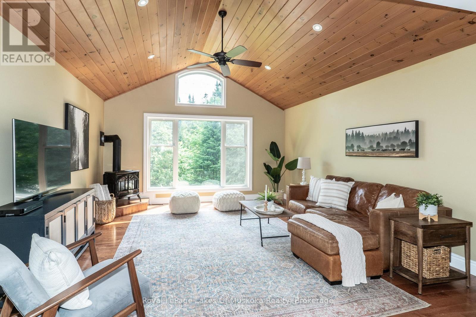 Photo 30 of 1334 Beatrice Townline Road, Muskoka Lakes ON