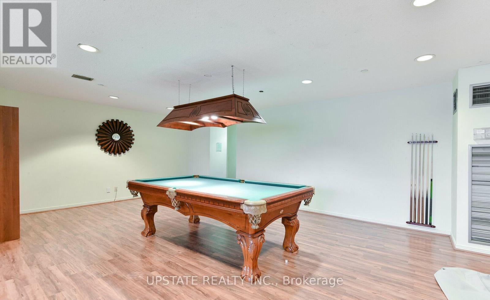 Photo 16 of 303 145 Hillcrest Avenue, Mississauga ON