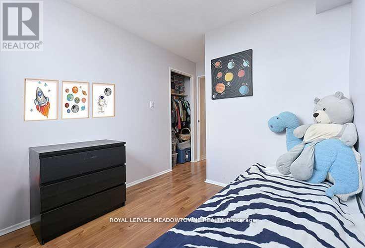 Photo 14 of 903 530 Lolita Gardens, Mississauga ON