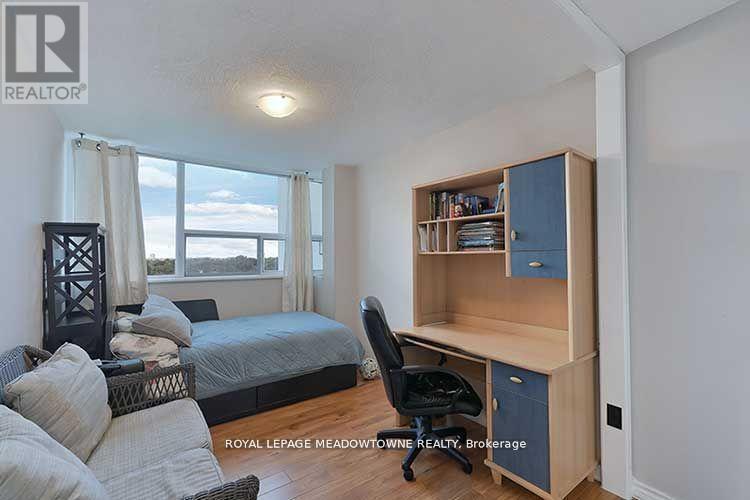 Photo 19 of 903 530 Lolita Gardens, Mississauga ON
