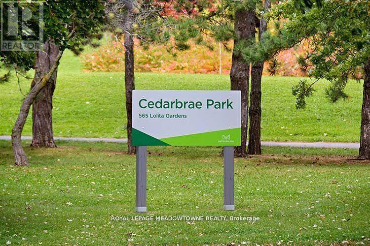 Photo 12 of 903 530 Lolita Gardens, Mississauga ON