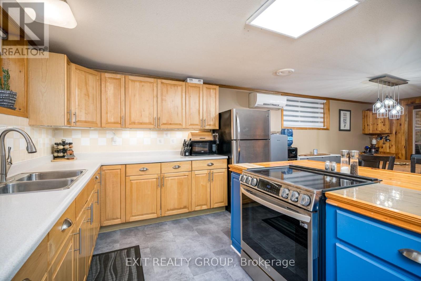 Photo 28 of 103 Camp Lane, Tweed ON