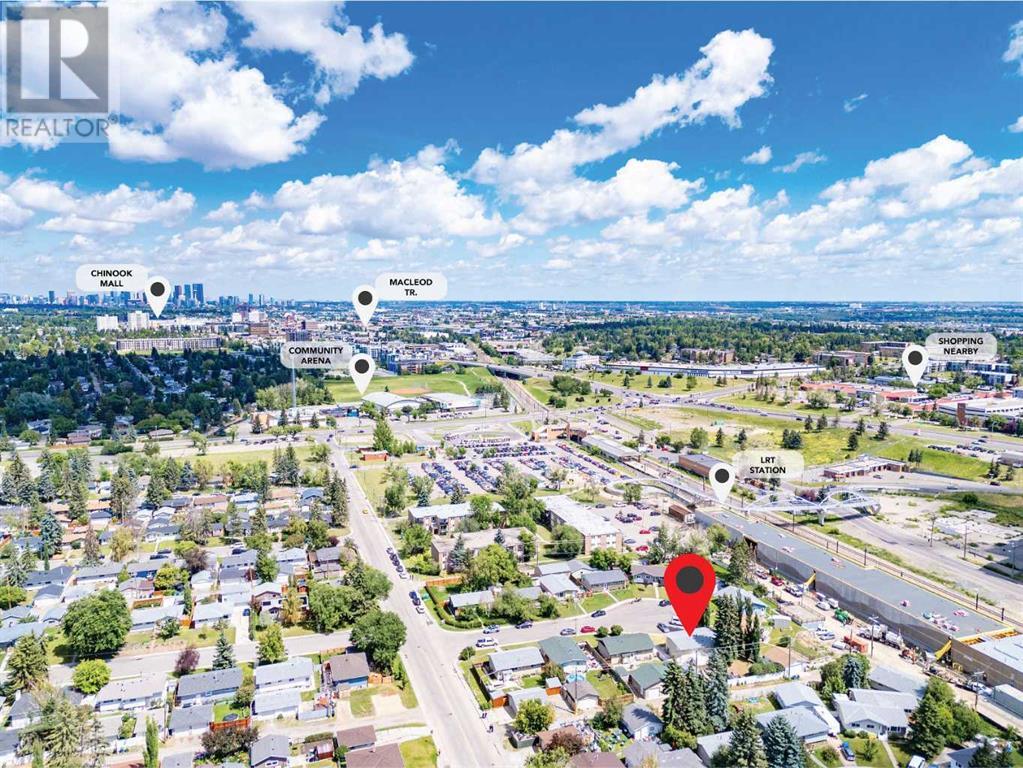 Single Family House Bi-level for Sale in  Harmon Place SW Haysboro Calgary 