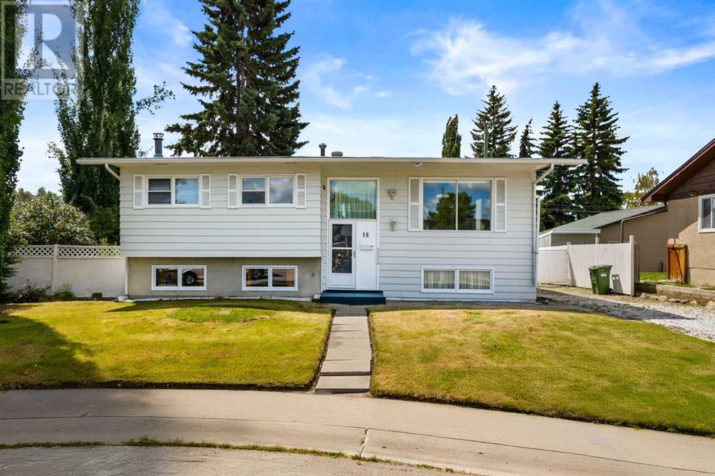 Single Family House Bi-level for Sale in  Harmon Place SW Haysboro Calgary 