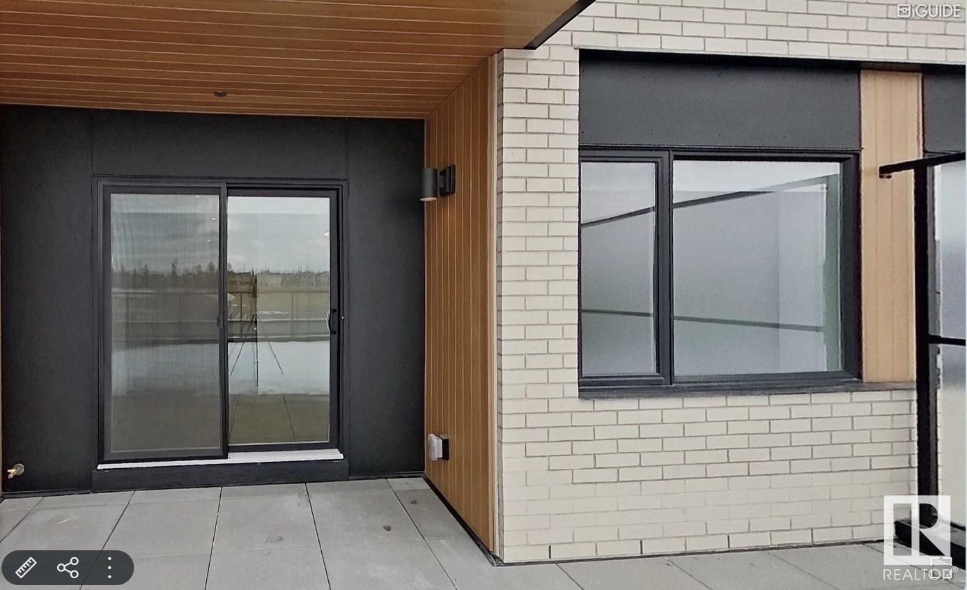Single Family House for Sale in   BROADCAST AV SW Calgary 