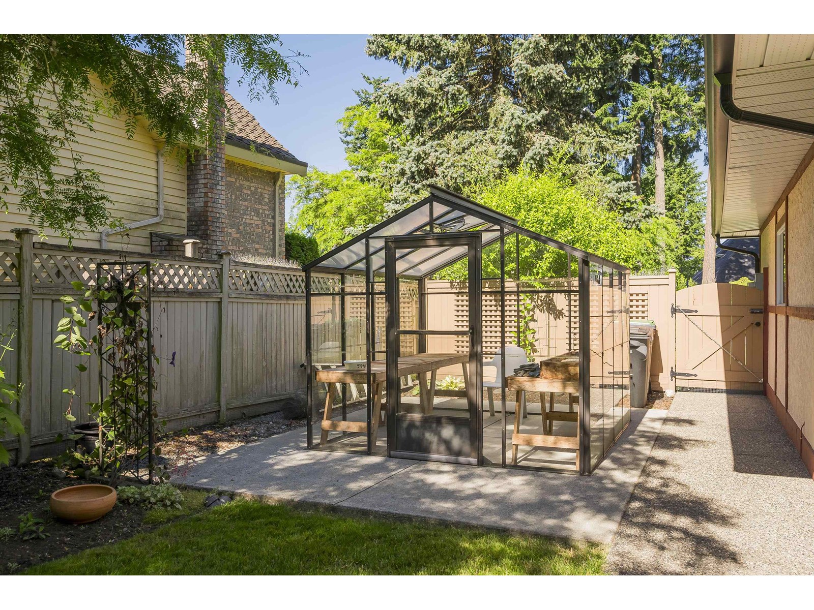 Photo 38 of 2104 131 B Street, Surrey BC