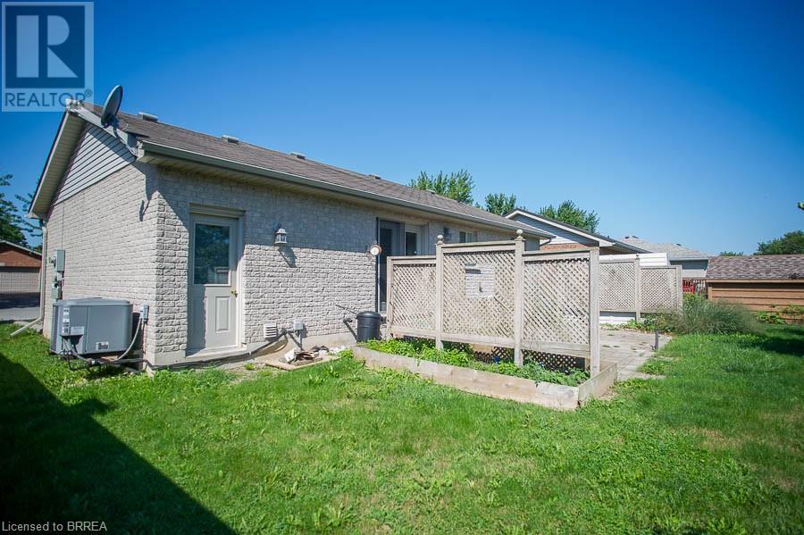 Photo 18 of 6 Geoffery Road, Port Dover ON