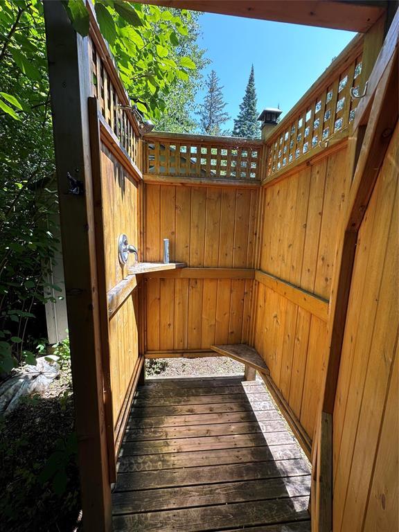 Photo 46 of 220 7th Avenue, Victoria Beach MB
