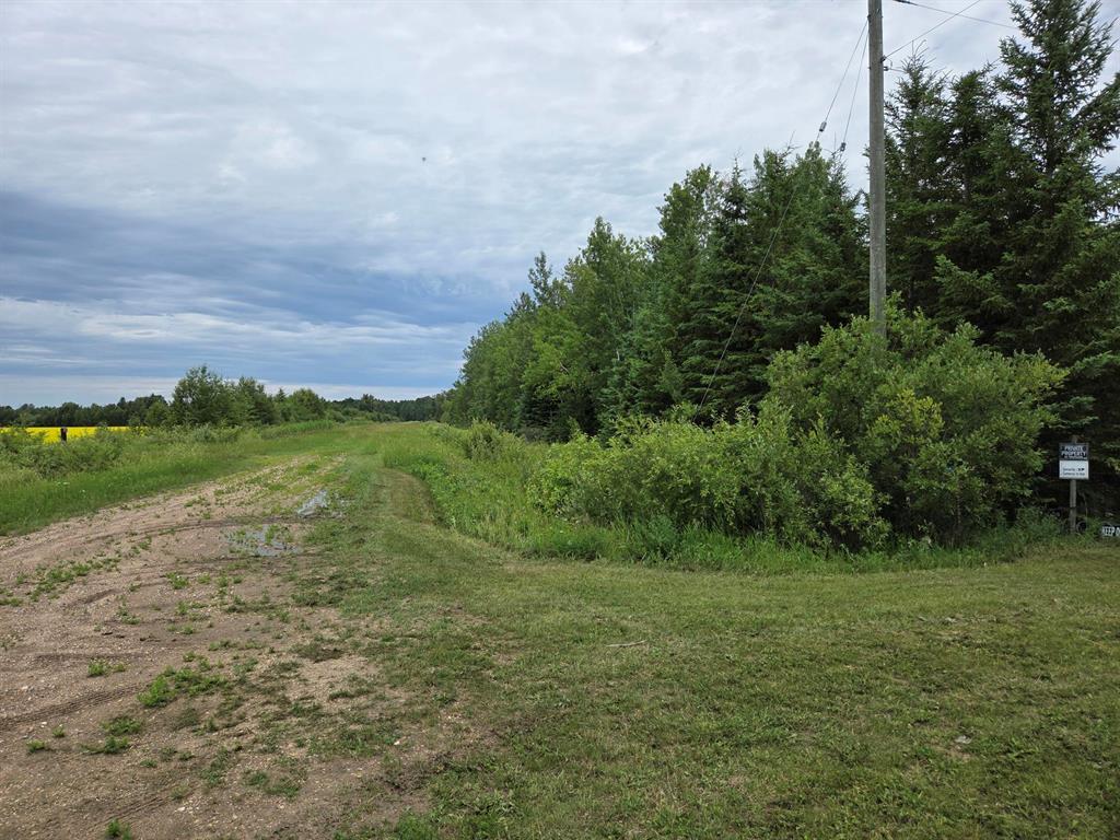 Photo 11 of 6107 80 E Road, Sprague MB