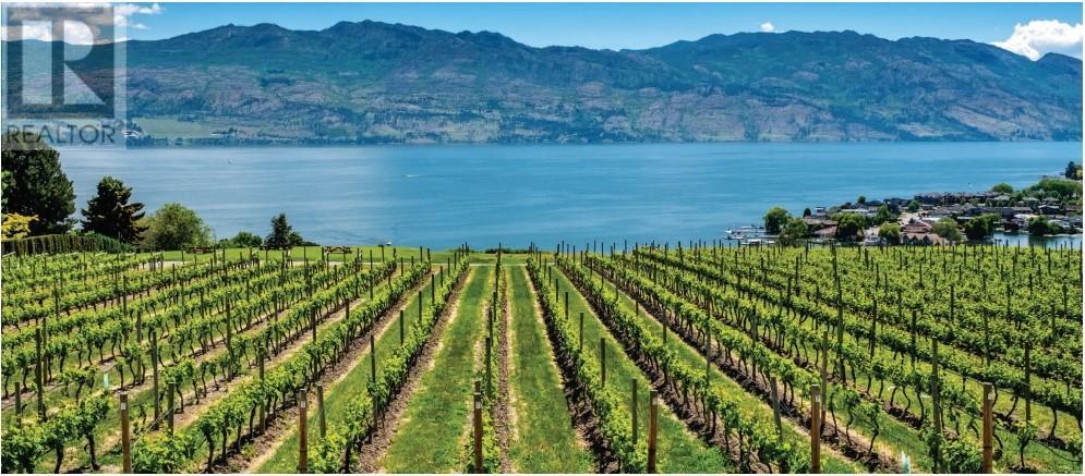 303 2750 Olalla Road, West Kelowna
