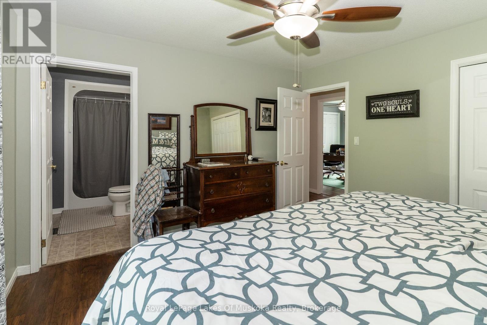 Photo 2 of 74 Glencairn Crescent, Huntsville ON