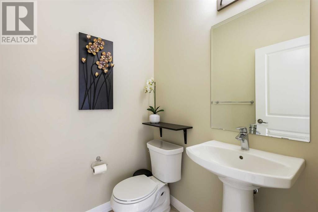195 Redstone Grove NE, Calgary, Alberta