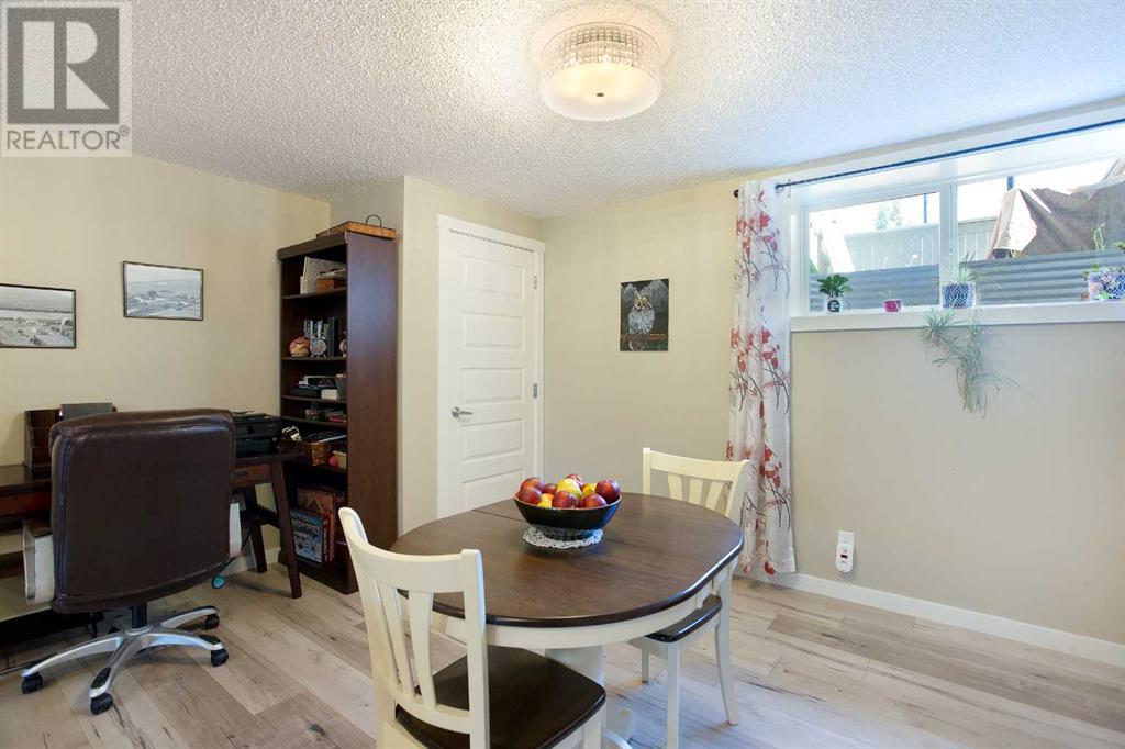 416 Mckenzie Towne Close SE, Calgary, Alberta