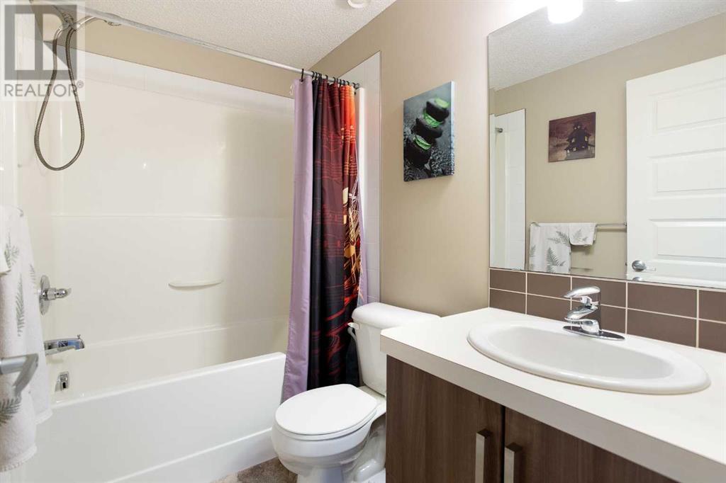 Single Family House for Sale in  Mckenzie Towne Close SE McKenzie Towne Calgary 